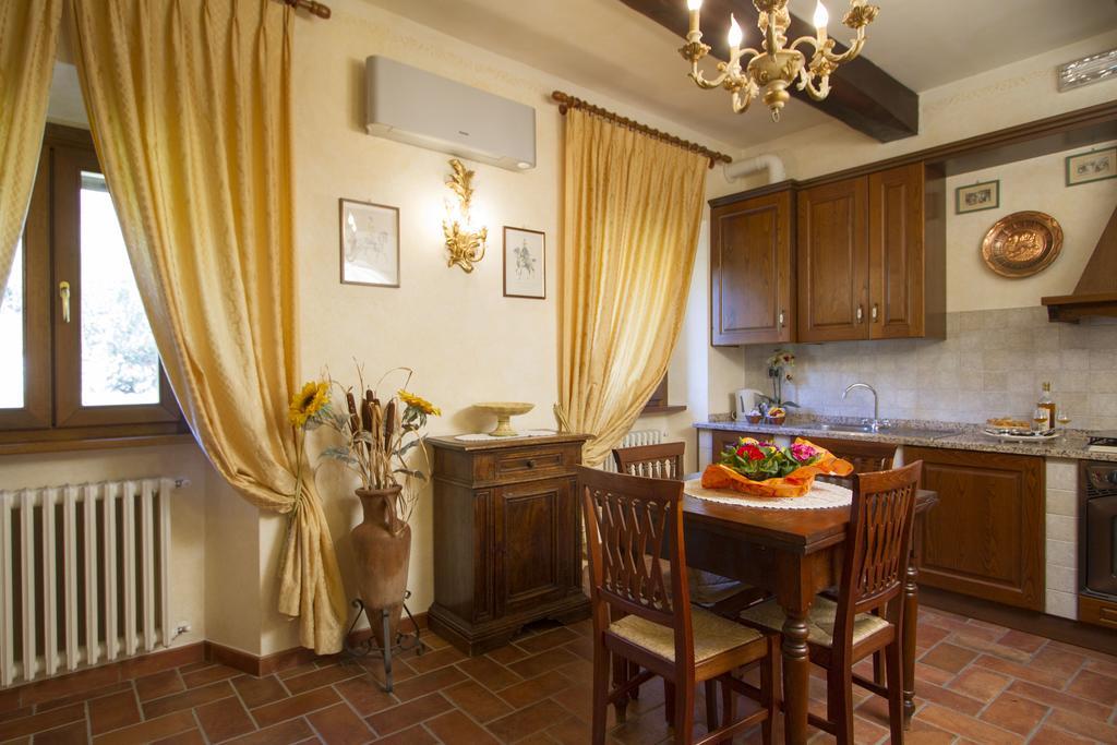 Rocca Di Pierle, Agriturismo Di Charme - Cortona Mercatale  Eksteriør billede